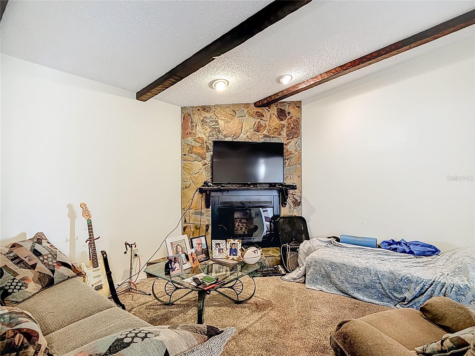 FRST VILLAS - Residential