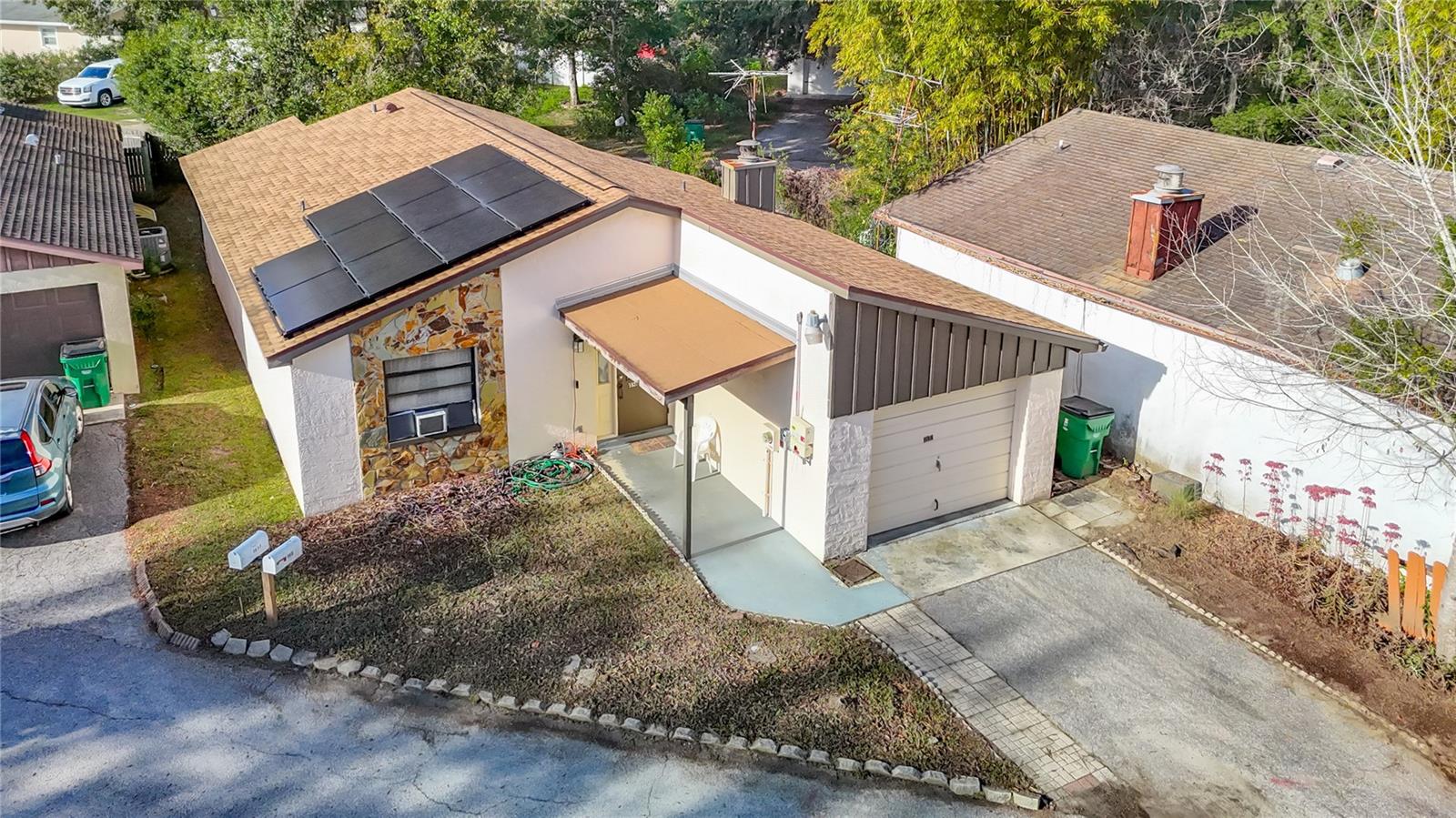 FRST VILLAS - Residential