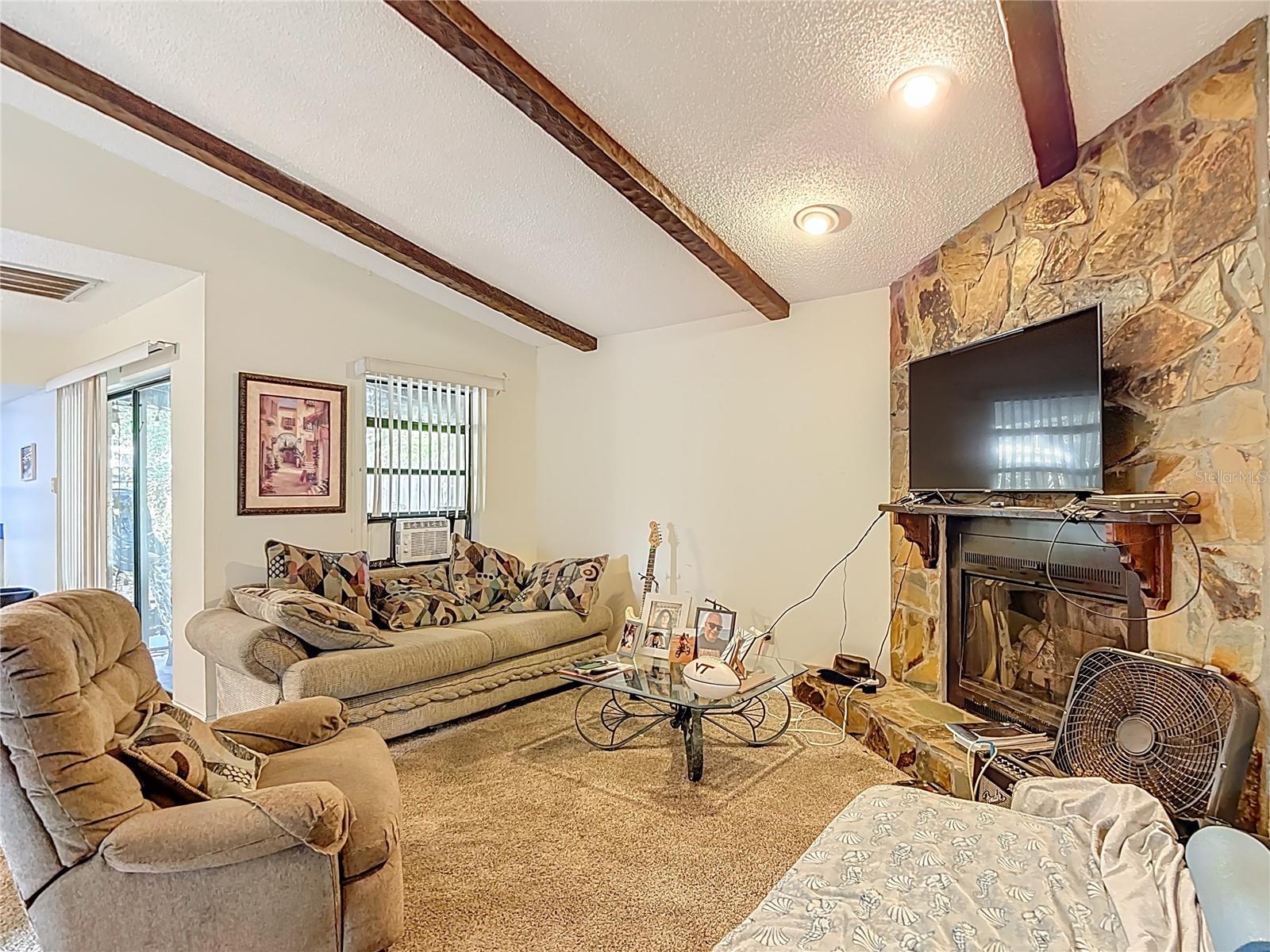 FRST VILLAS - Residential