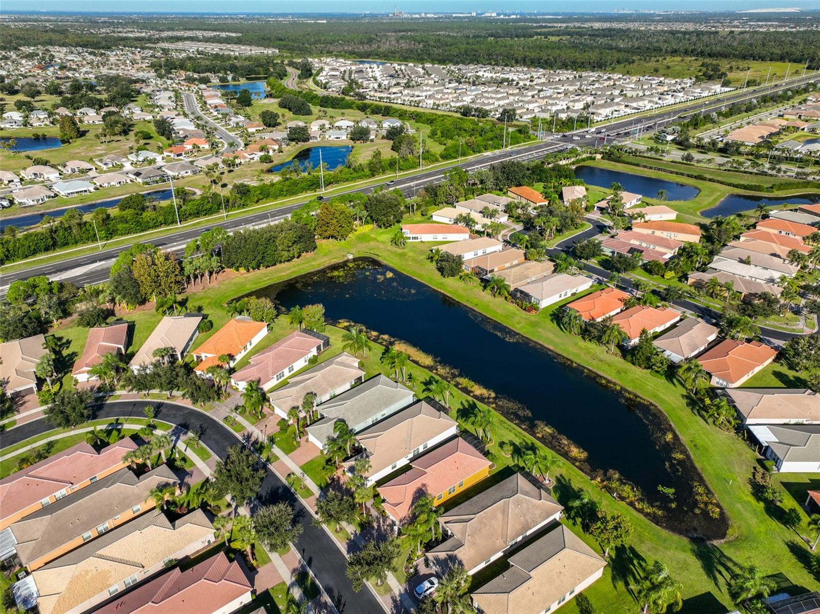 VALENCIA LAKES PH 2 - Residential