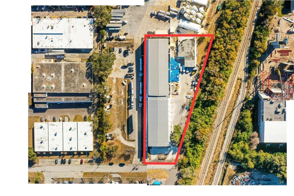 Photo of 1555 Sunshine Drive, Clearwater, FL 33765 (MLS # TB8476846)