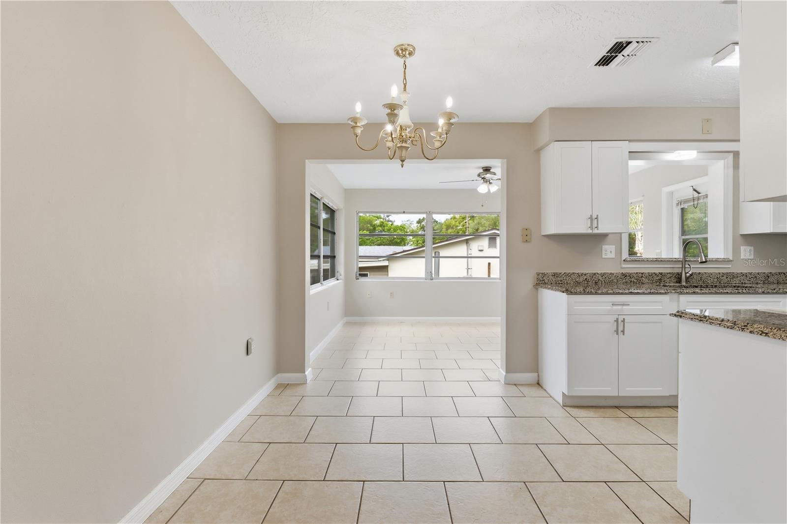 BEVERLY HILLS UNIT 06 - Residential