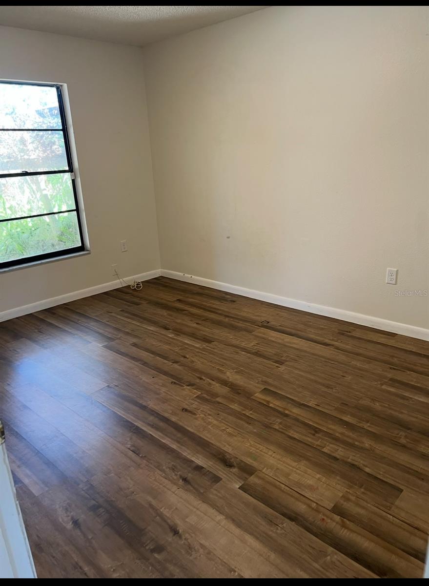 SE1/4 OF SW1/4 SEC 36 TOWNSHIP 34S RANGE 17E - Residential Income