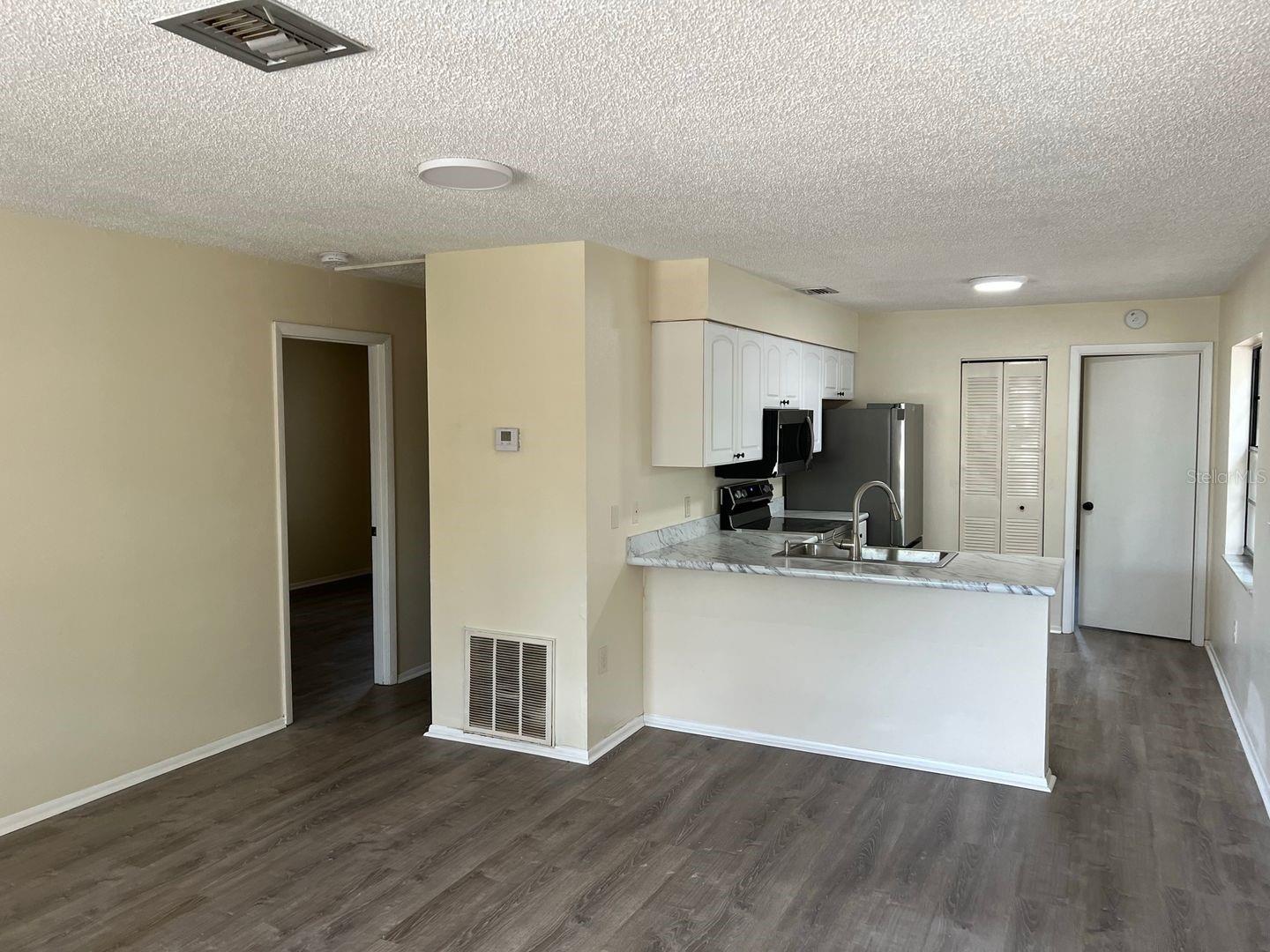 SE1/4 OF SW1/4 SEC 36 TOWNSHIP 34S RANGE 17E - Residential Income