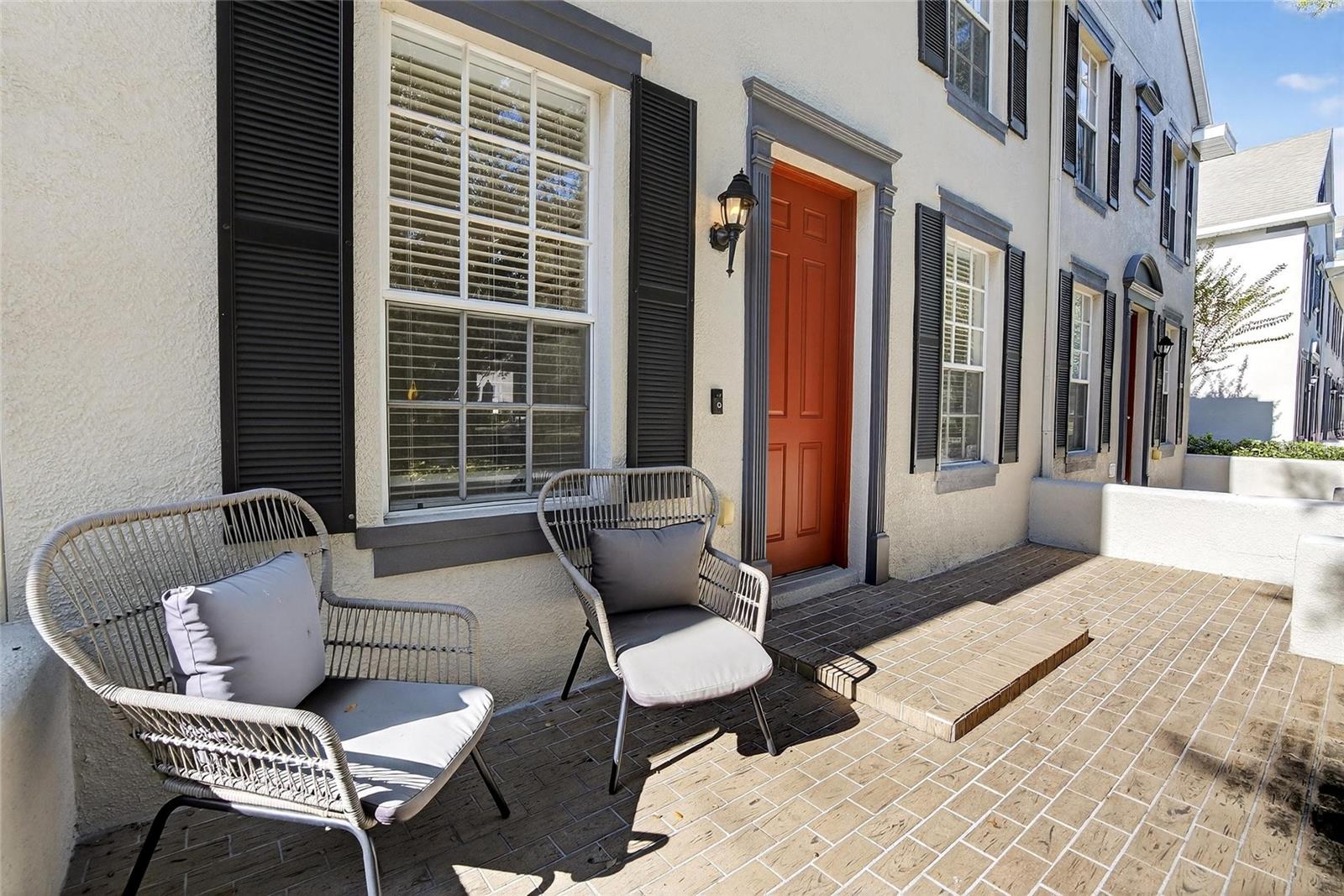 6131 FISHHAWK CROSSING BOULEVARD