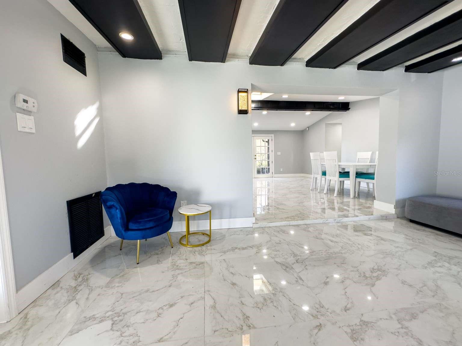 UNPLATTED - Residential Lease