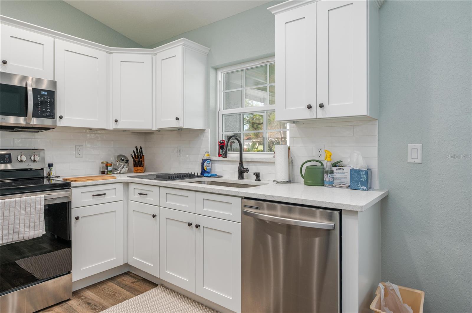 SPRING LAKE VILLAGE VI S OF 98 - Residential