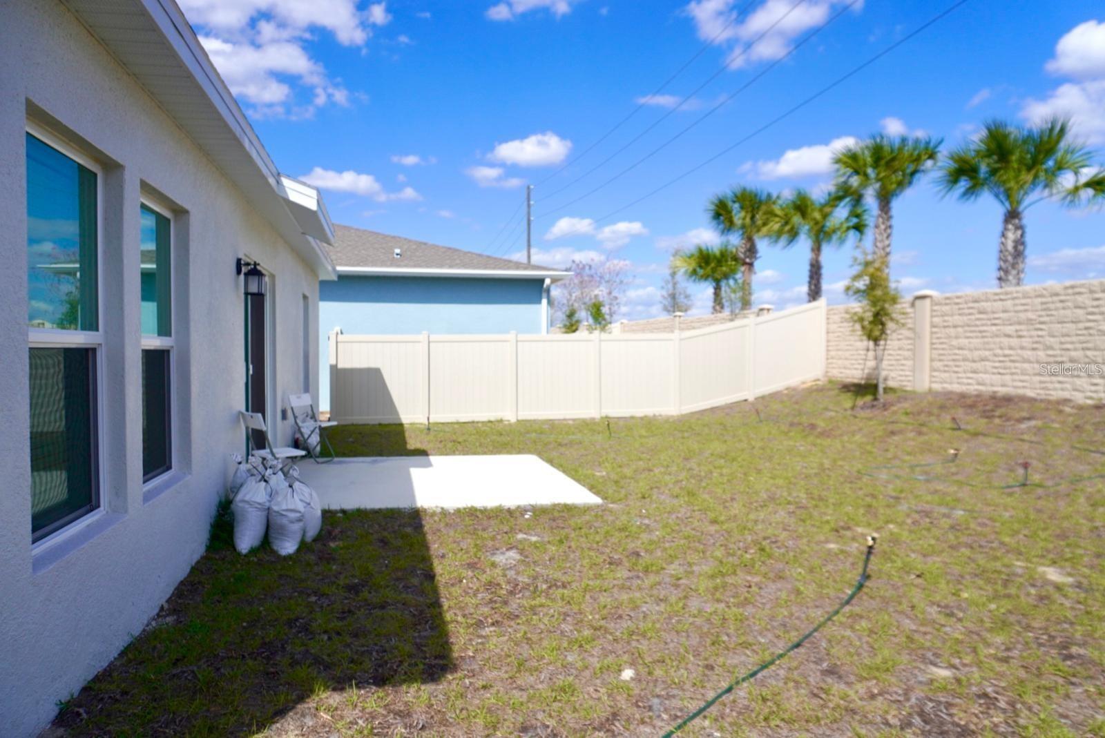 CASCADES PH 1A & 1B - Residential Lease