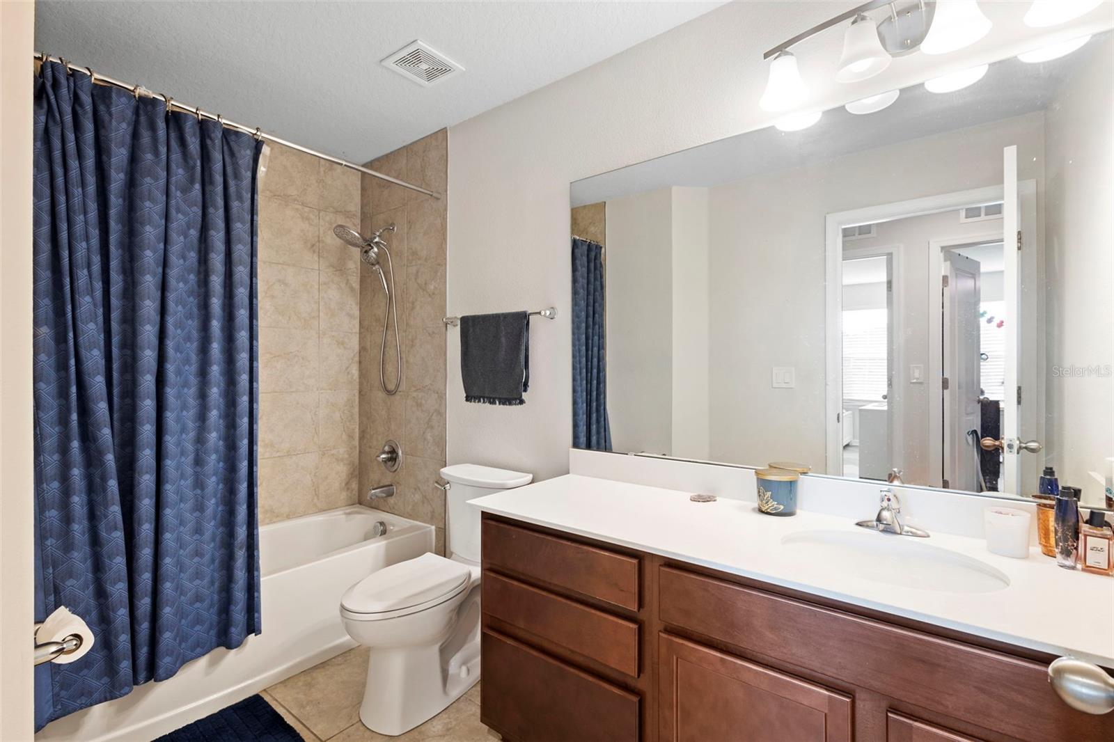 VICTORIA TRLS NORTHWEST 7 PH 2 - Residential