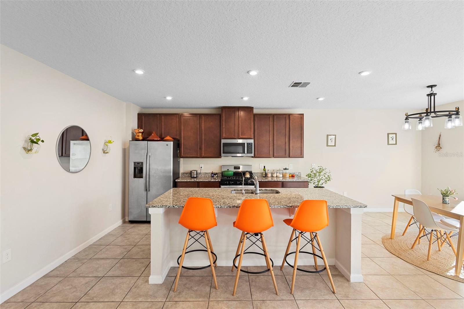 VICTORIA TRLS NORTHWEST 7 PH 2 - Residential