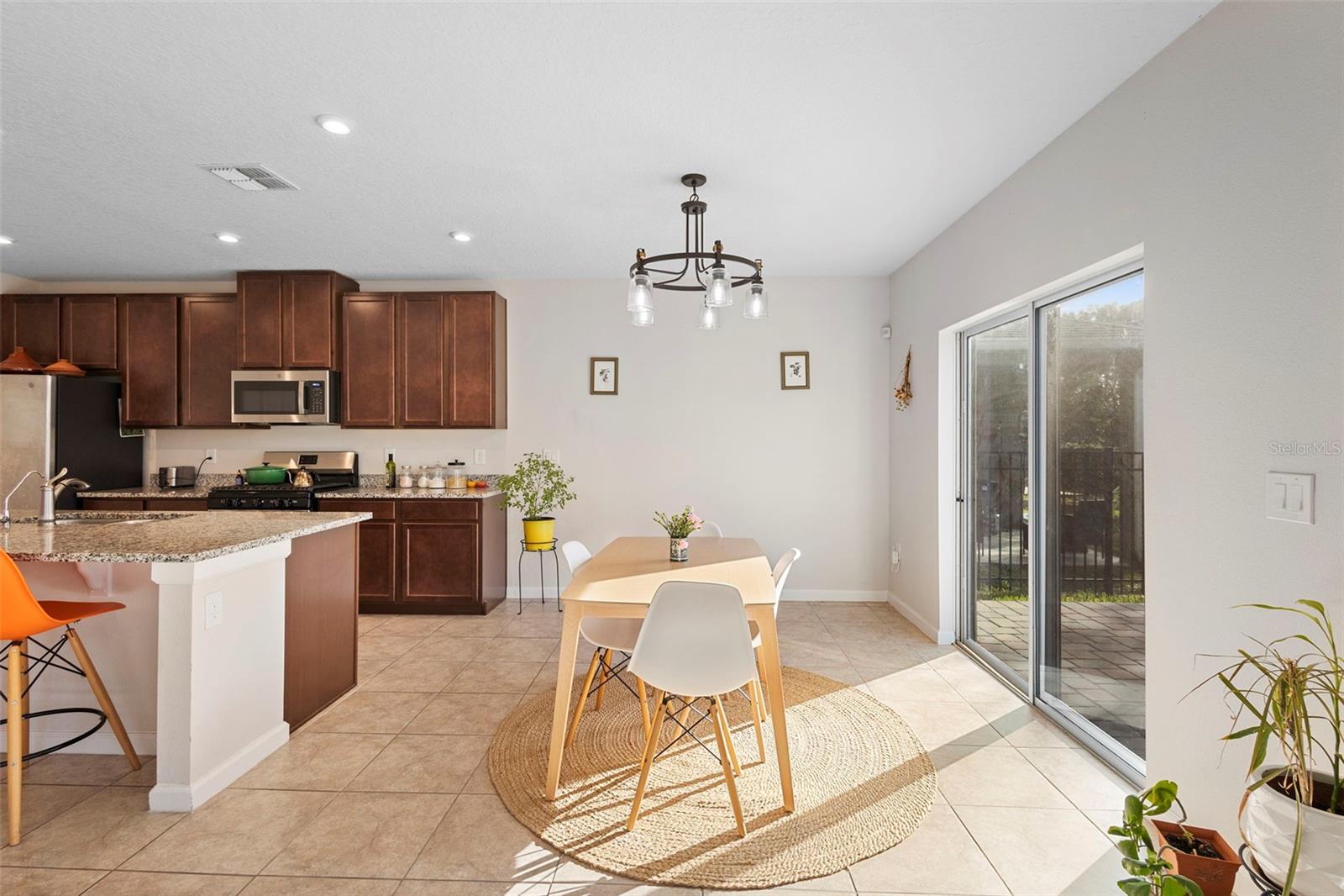 VICTORIA TRLS NORTHWEST 7 PH 2 - Residential