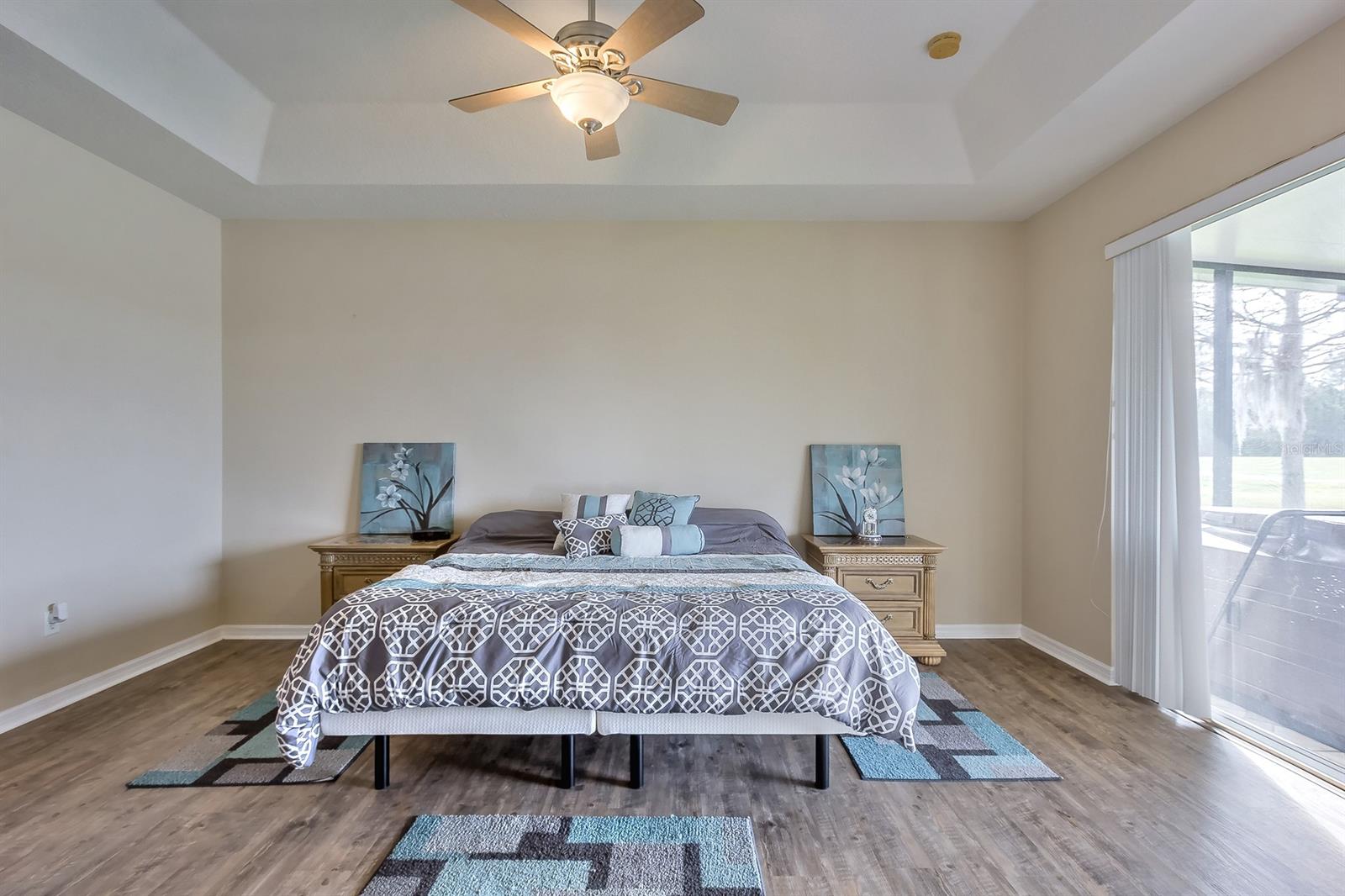 Grande Champion - Residential