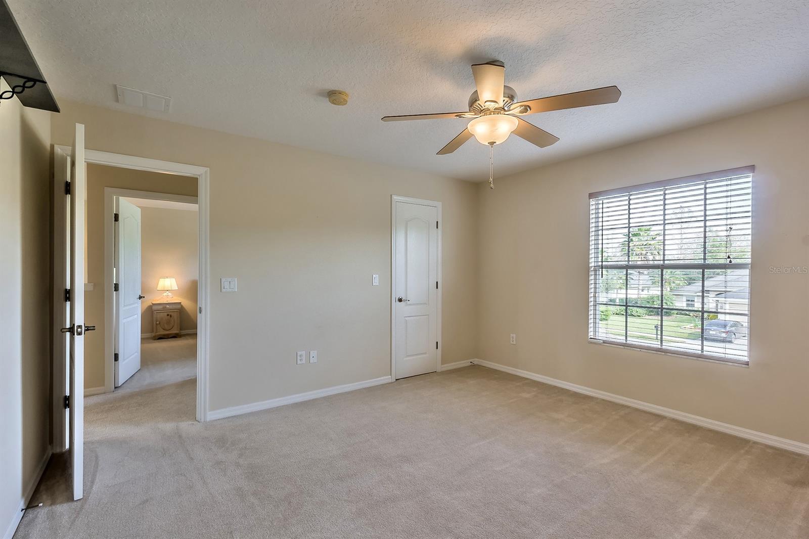 Grande Champion - Residential