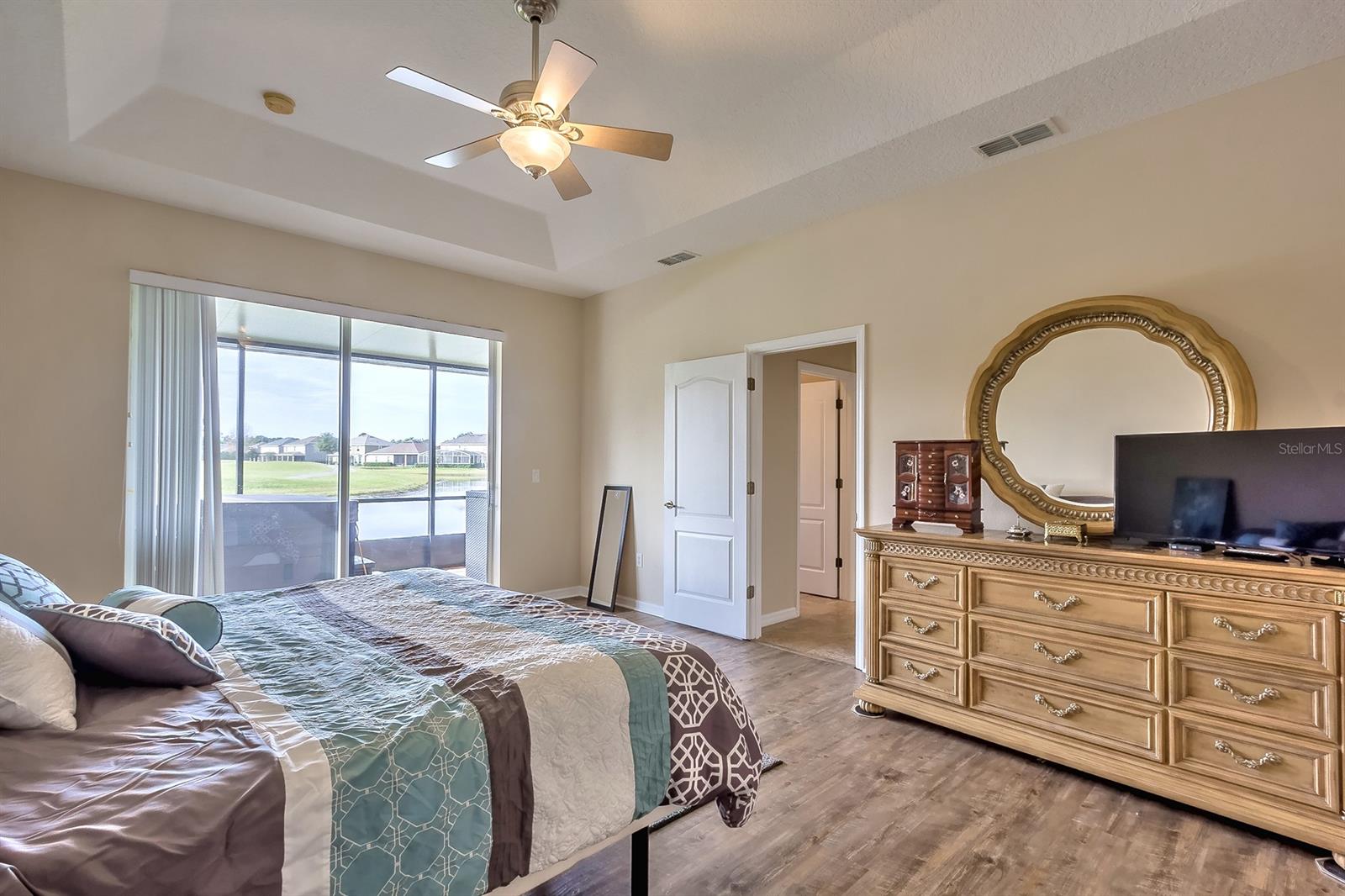 Grande Champion - Residential