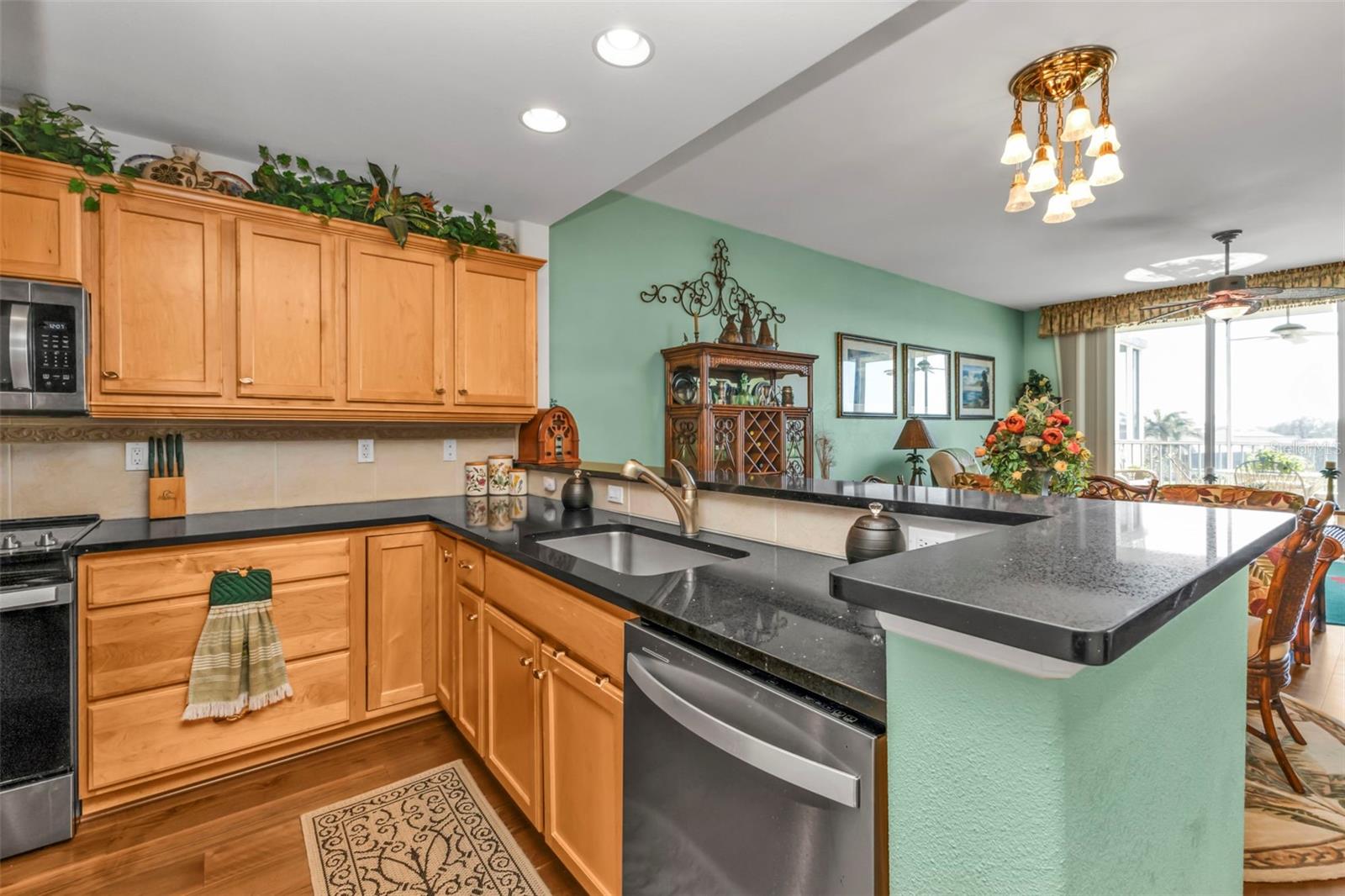 10055 LINKS LANE 306