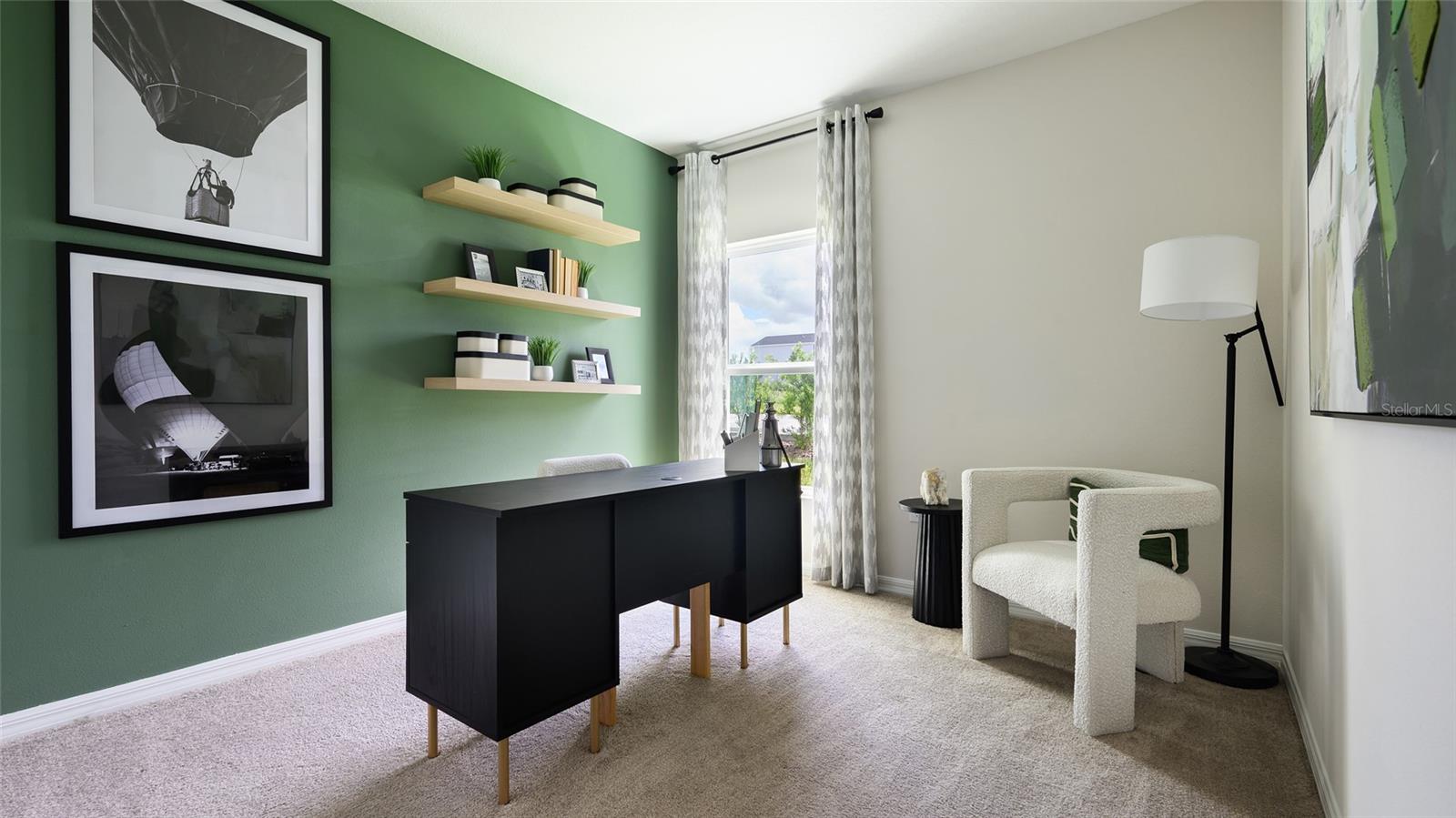 PASADENA WOODS - Residential