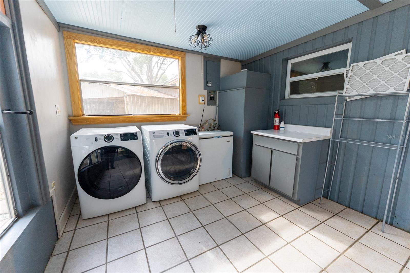 MARION HIGHLANDS - Residential