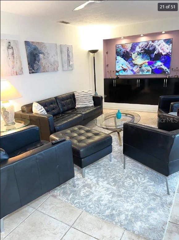 VENETIAN ISLES - Residential Lease