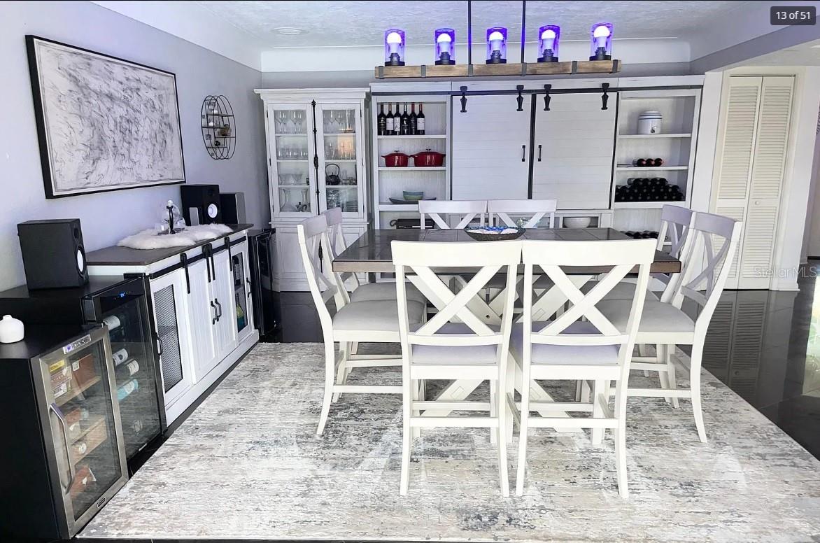 VENETIAN ISLES - Residential Lease