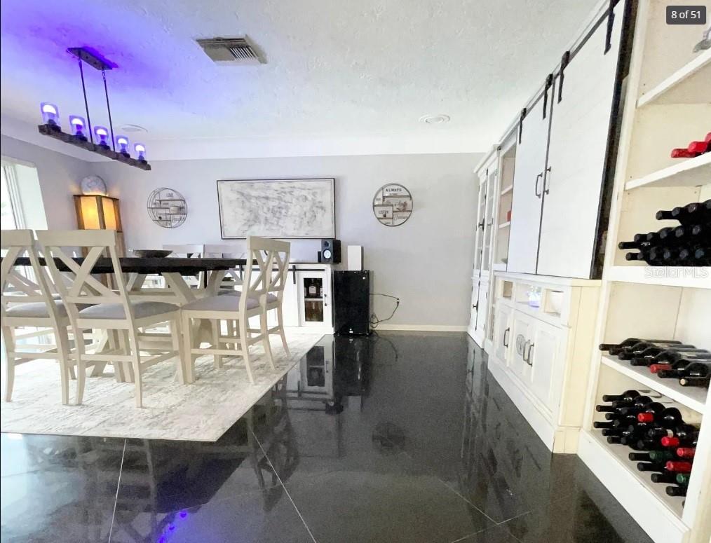 VENETIAN ISLES - Residential Lease