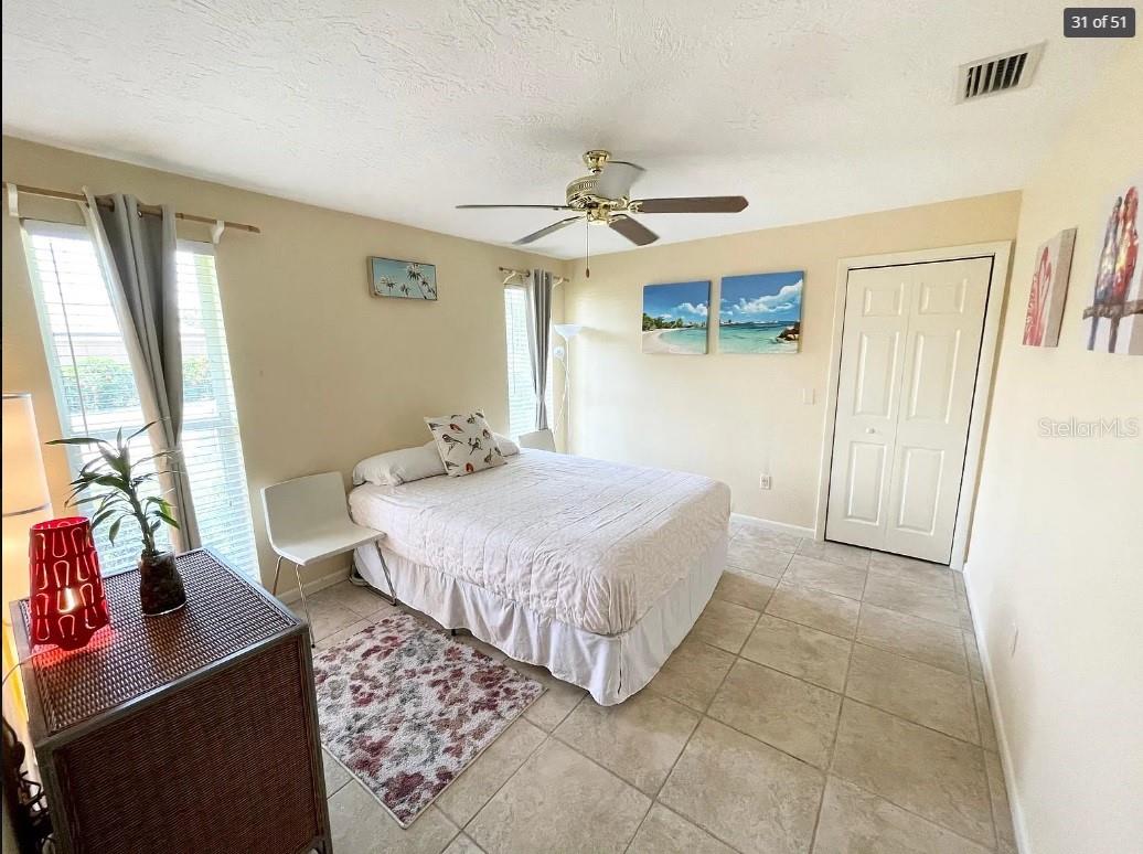 VENETIAN ISLES - Residential Lease