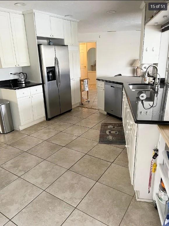 VENETIAN ISLES - Residential Lease