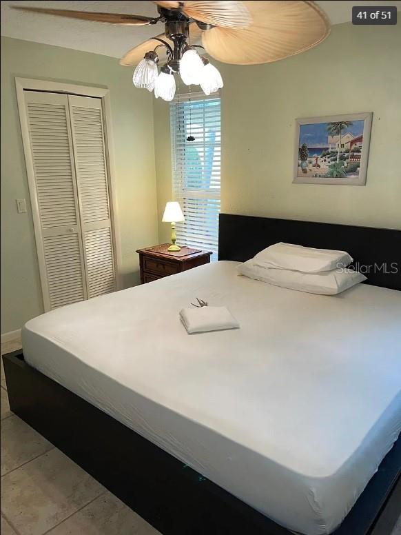 VENETIAN ISLES - Residential Lease