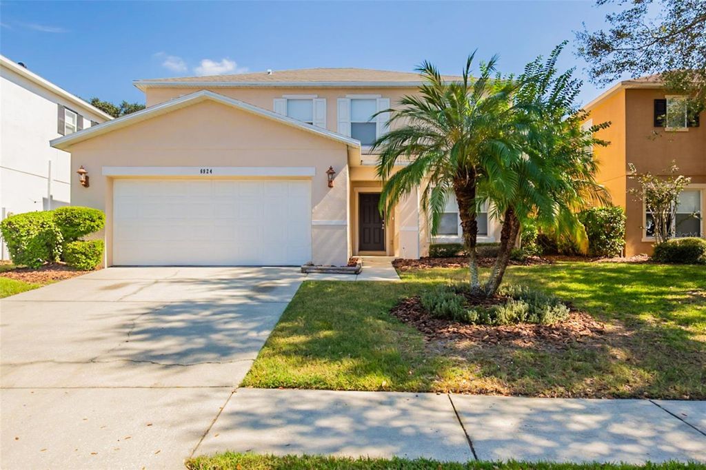 Photo of 6924 Lake Eaglebrooke Drive, Lakeland, FL 33813 (MLS # O6343002)