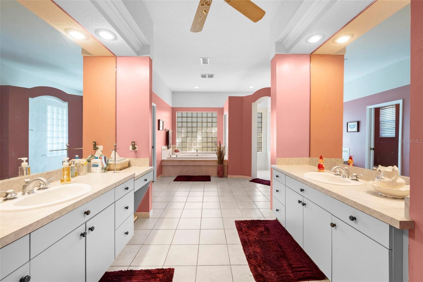 WOODLAND WATERS PH 1 - Residential