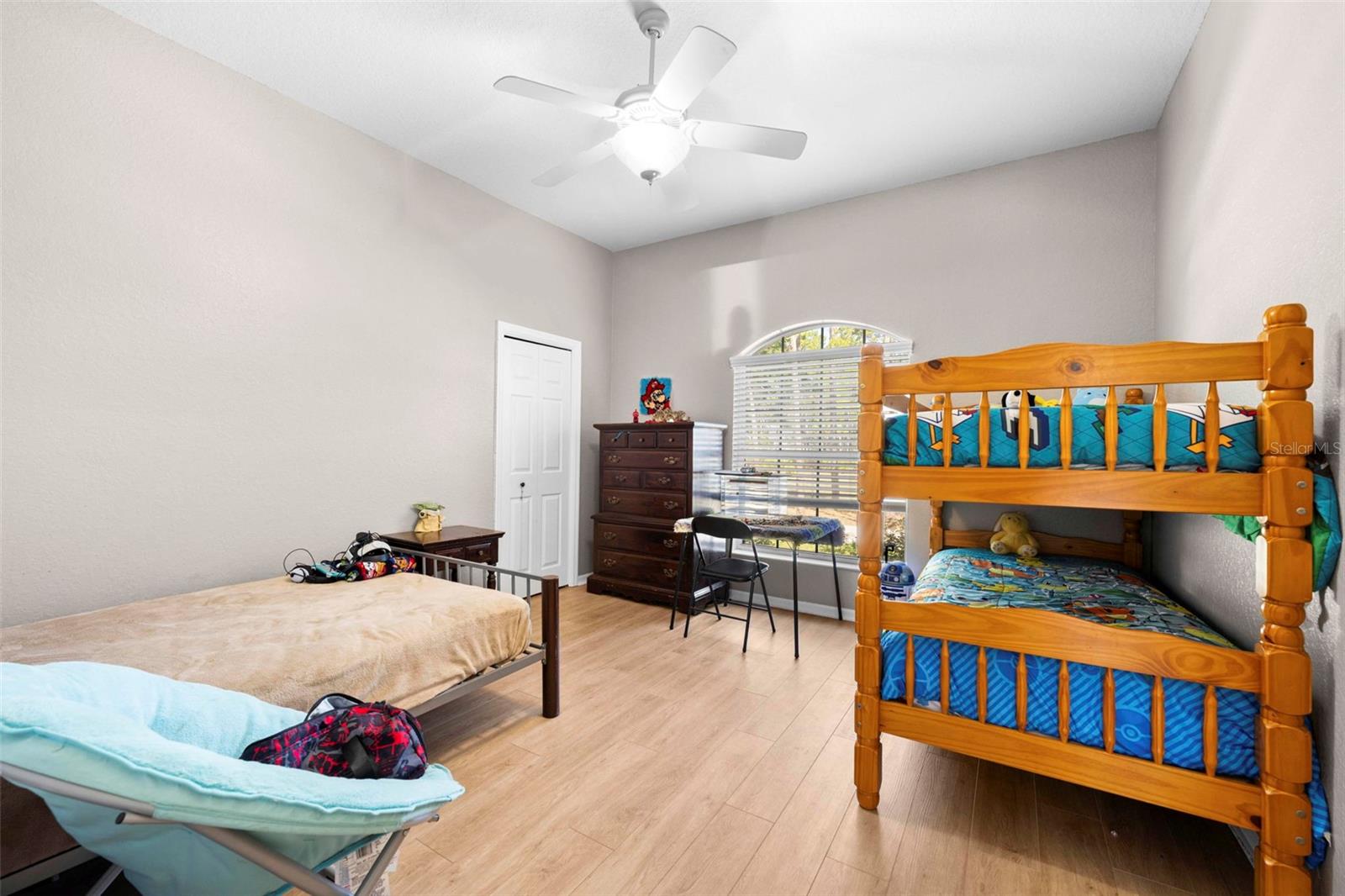 WOODLAND WATERS PH 1 - Residential