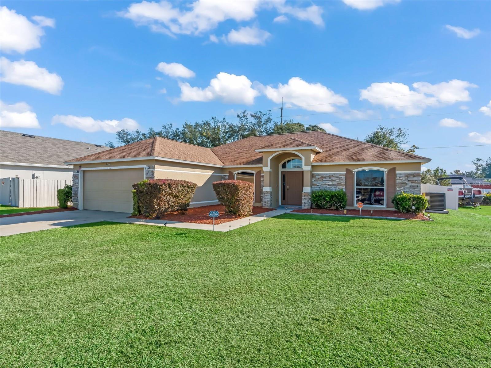 MARION OAKS UN 11 - Residential