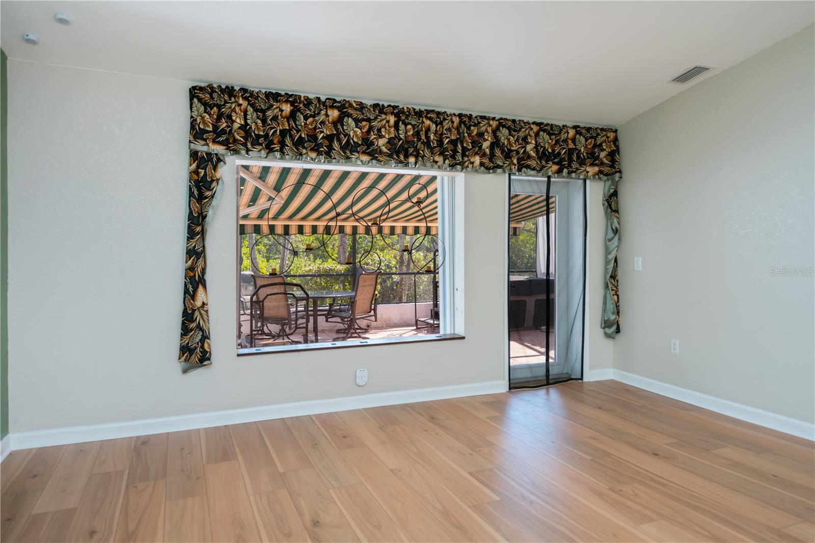 BURNT STORE GOLF VILLAS - Residential