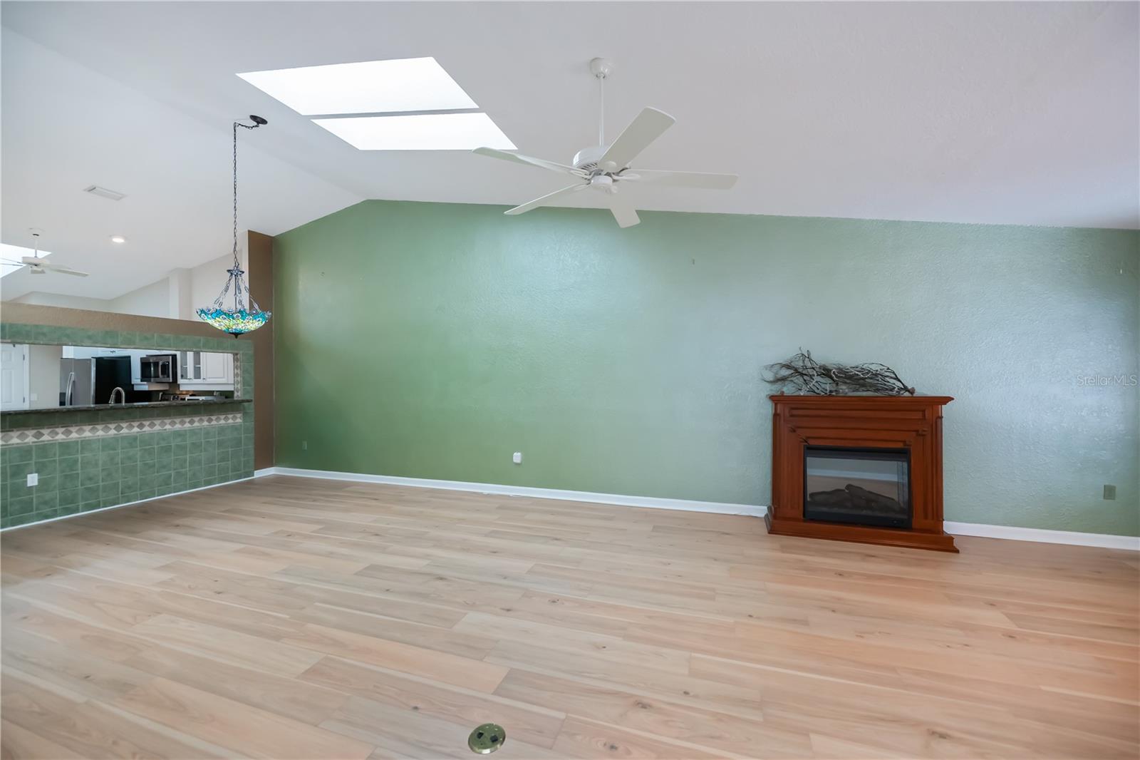 BURNT STORE GOLF VILLAS - Residential