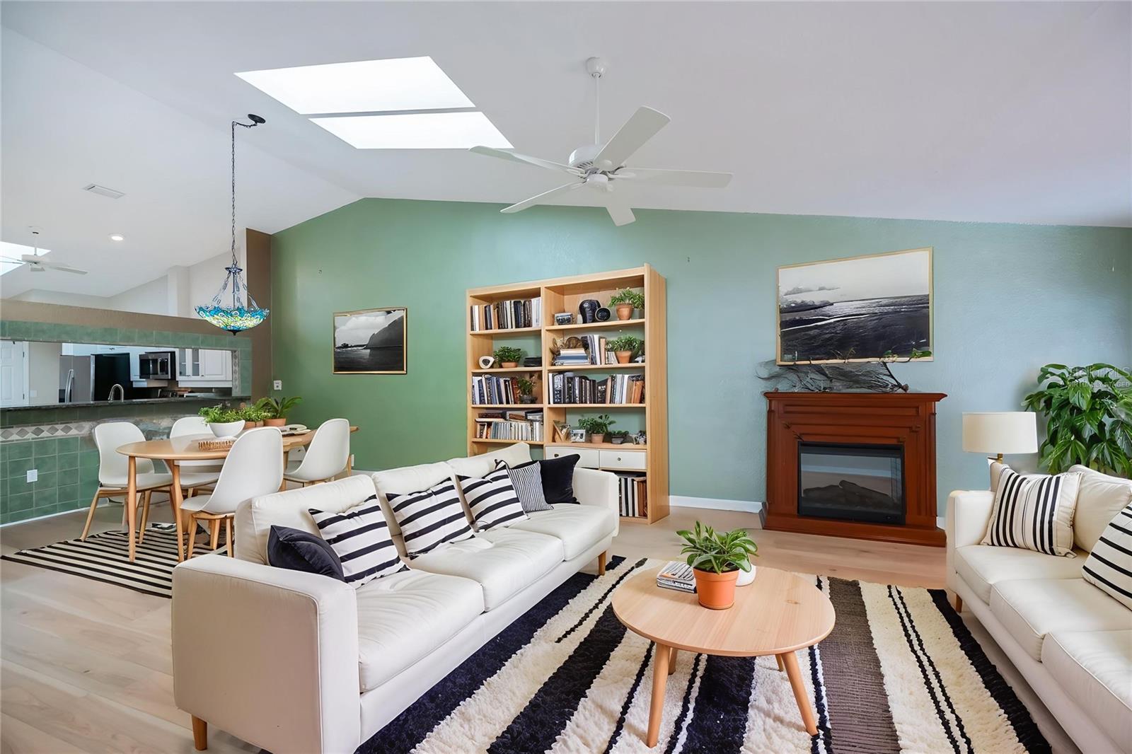 BURNT STORE GOLF VILLAS - Residential