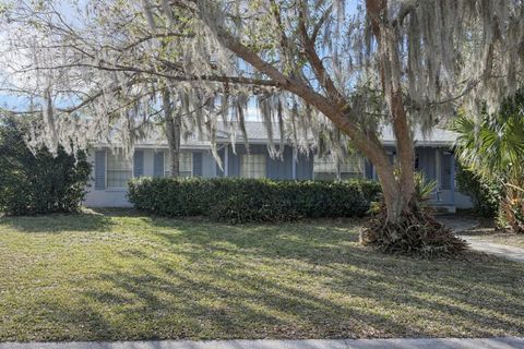 Photo of 2224 NE 9th Street, Ocala, FL 34470 (MLS # OM717116)