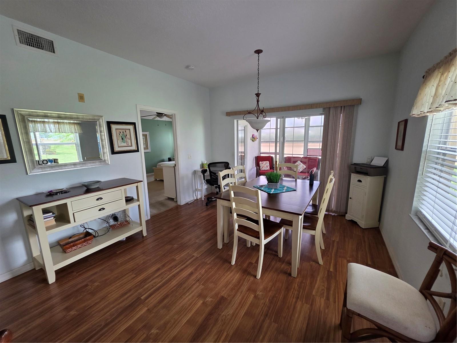 LINKSIDE - Residential
