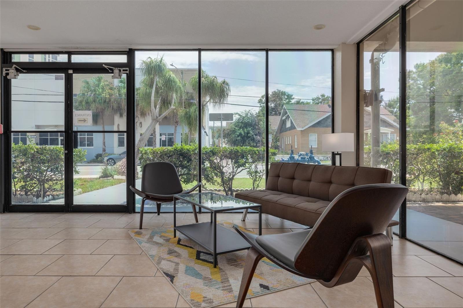 SUNCOAST TOWERS APTS CO-OP - Residential