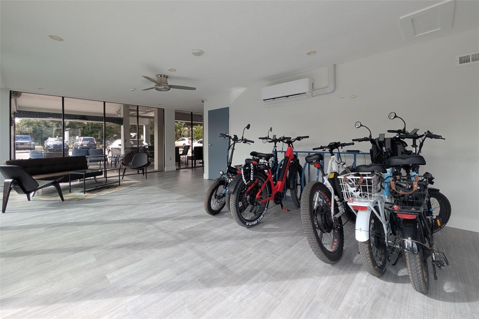 SUNCOAST TOWERS APTS CO-OP - Residential