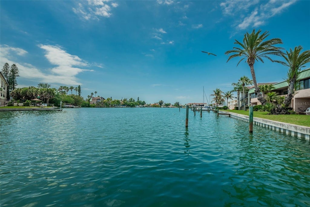 Photo of 12000 Capri Circle S #20, Treasure Island, FL 33706 (MLS # TB8558954)
