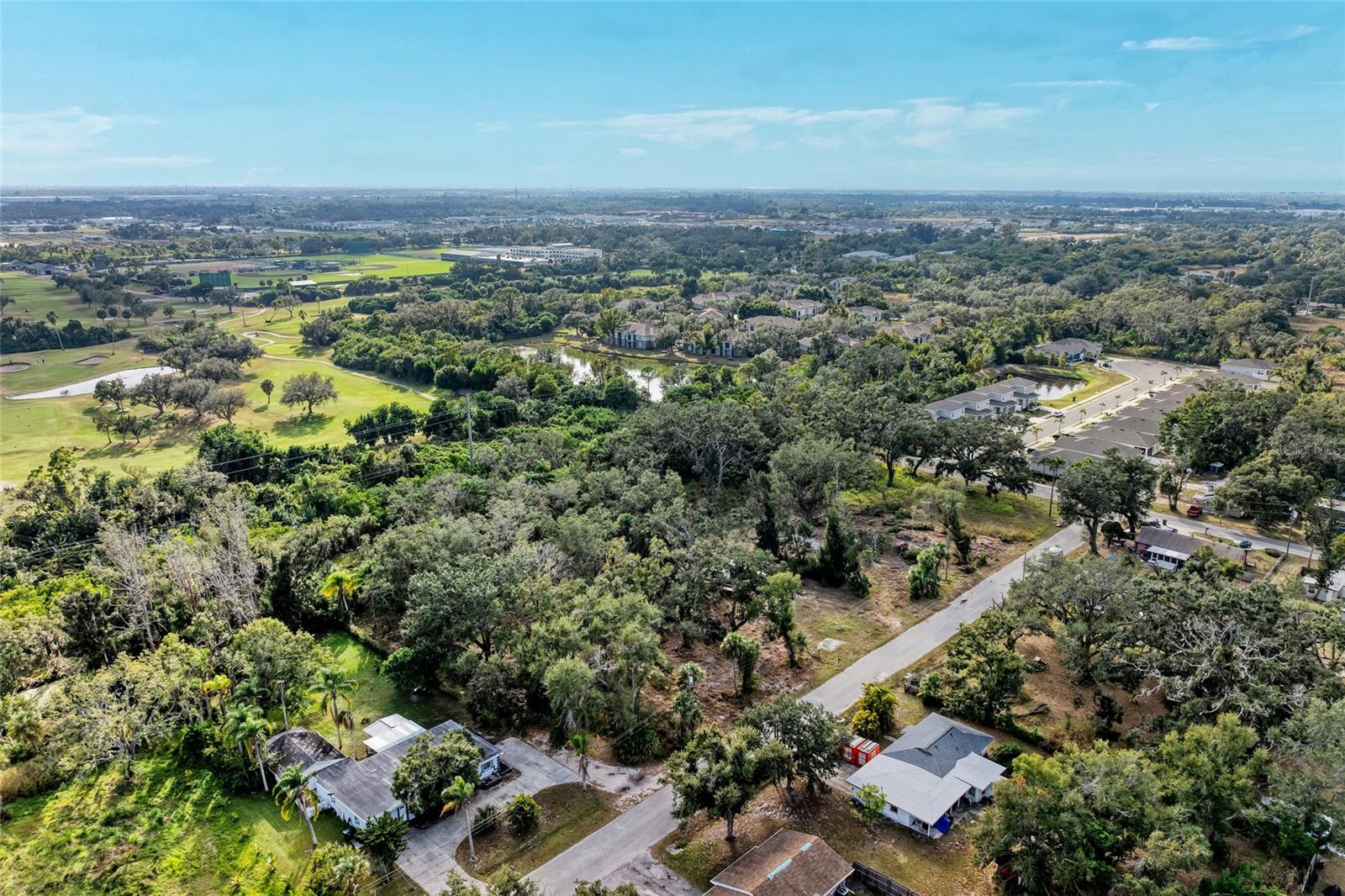 SOUTH BRADEN CASTLE CAMP - Land