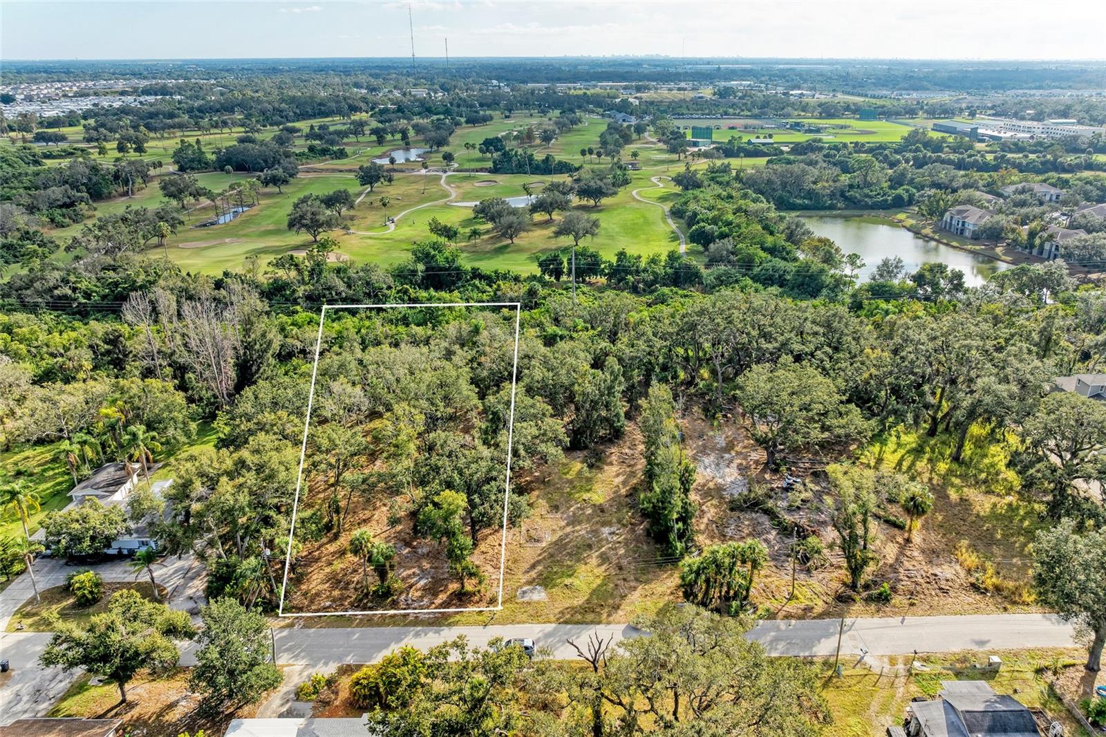 SOUTH BRADEN CASTLE CAMP - Land