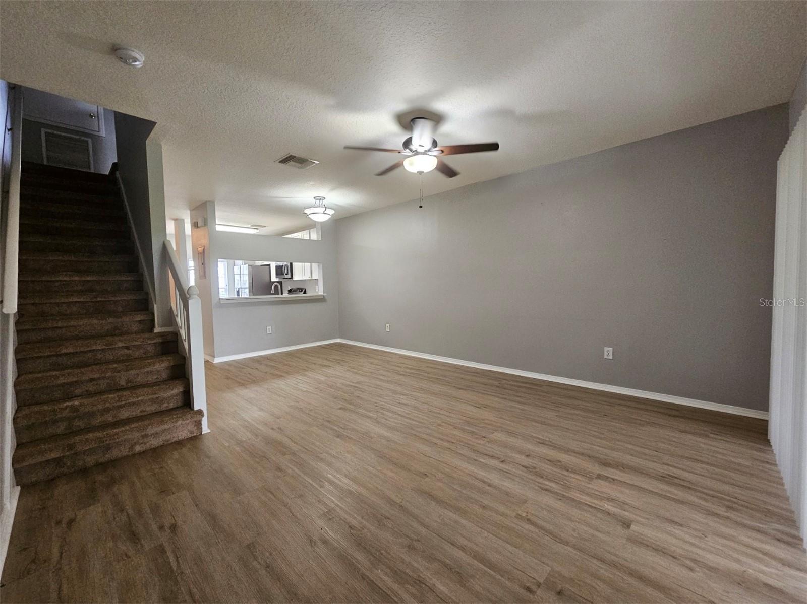 REGENCY KEY TOWNHOMES - Residential Lease