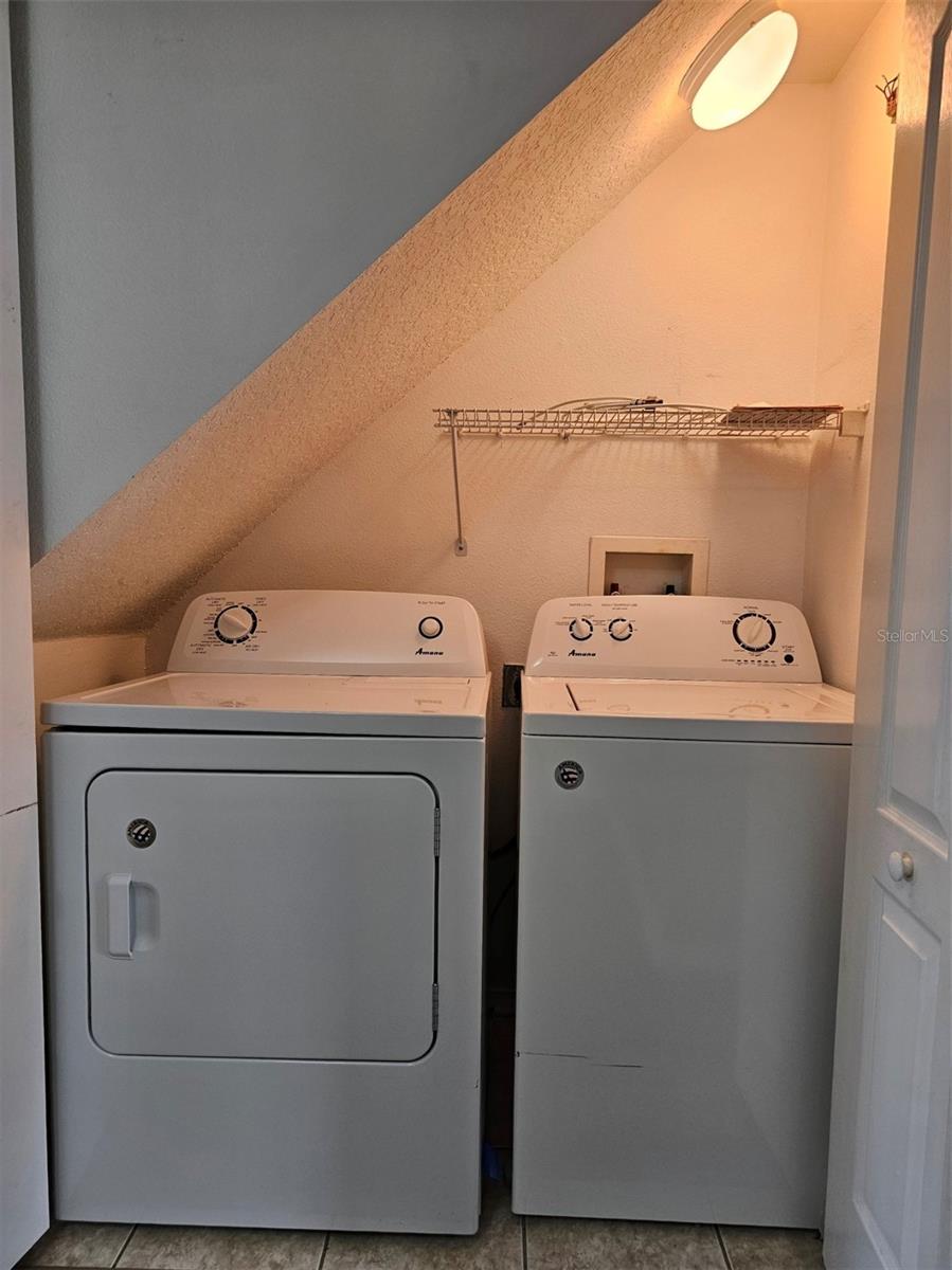 REGENCY KEY TOWNHOMES - Residential Lease