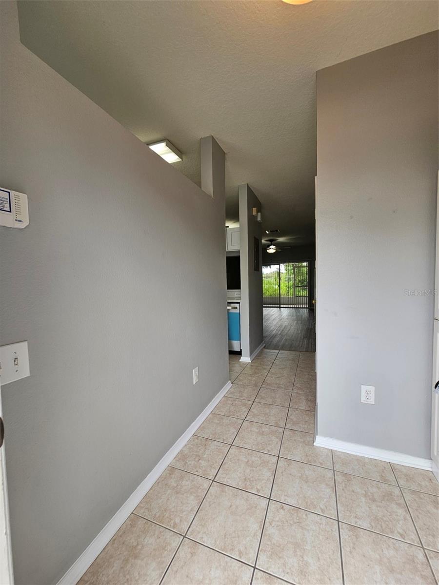 REGENCY KEY TOWNHOMES - Residential Lease