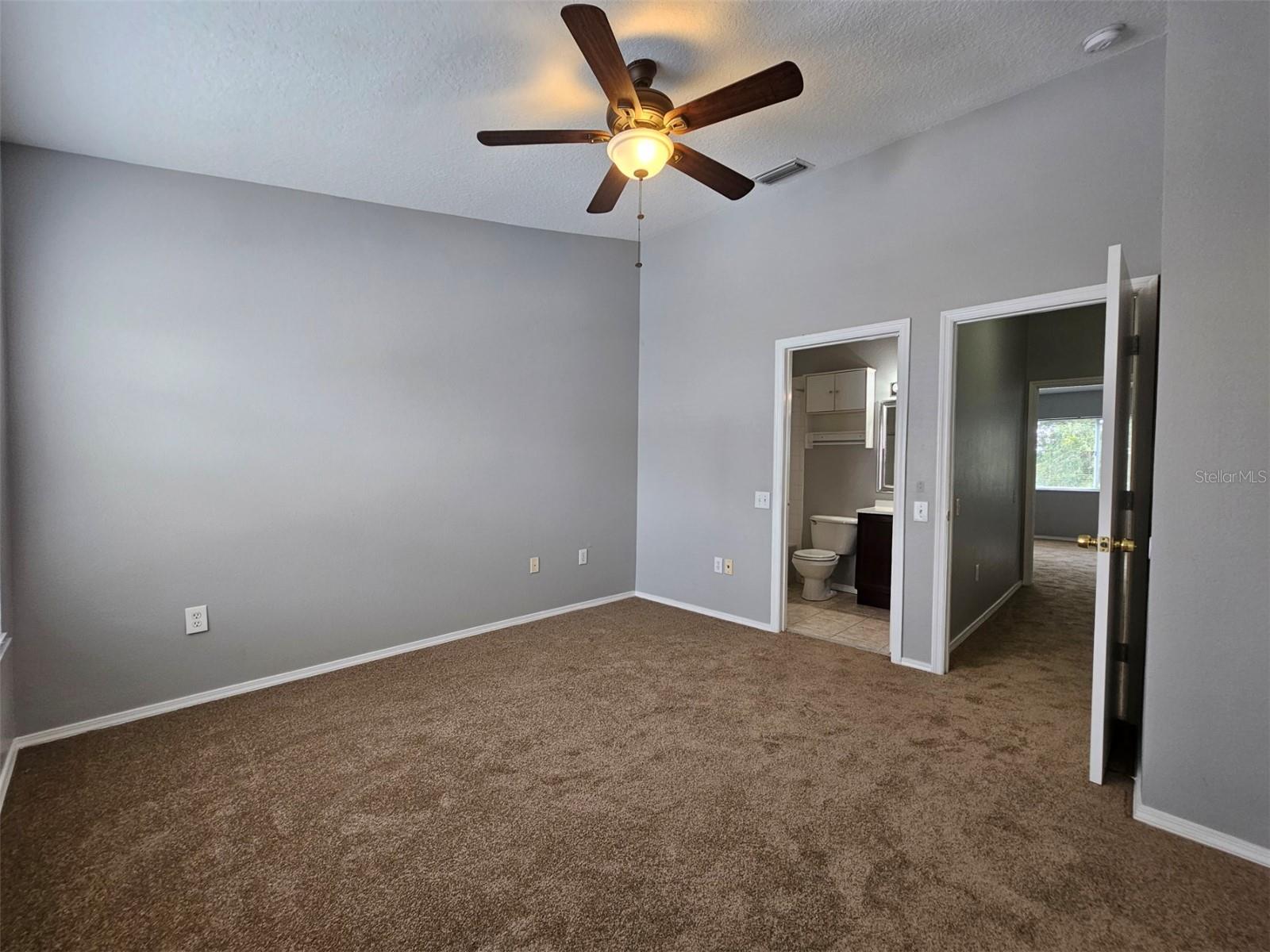 REGENCY KEY TOWNHOMES - Residential Lease