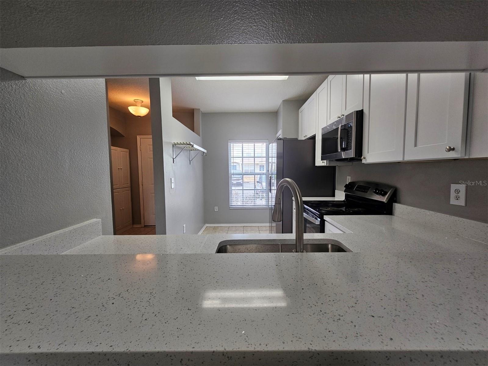 REGENCY KEY TOWNHOMES - Residential Lease