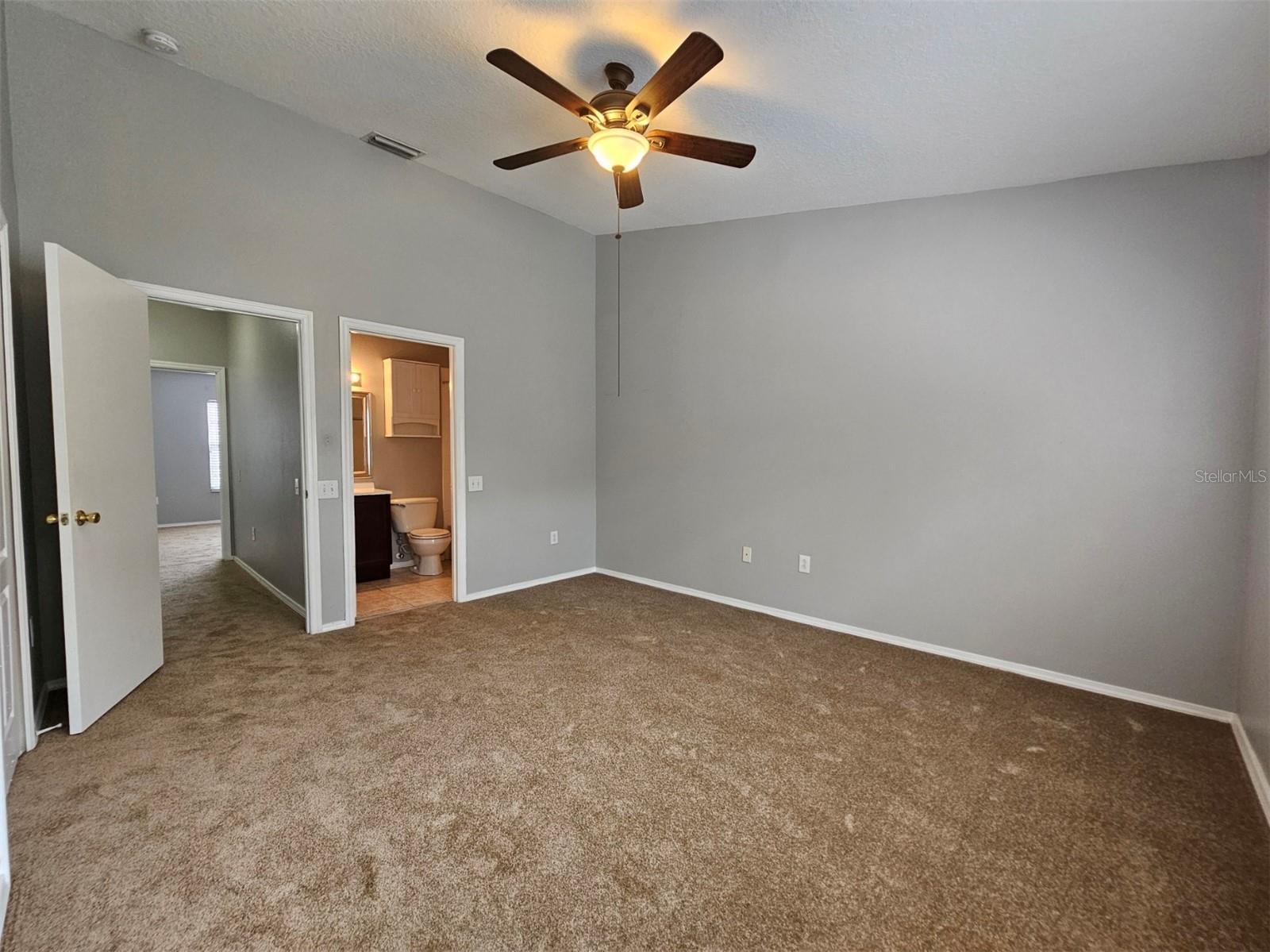 REGENCY KEY TOWNHOMES - Residential Lease