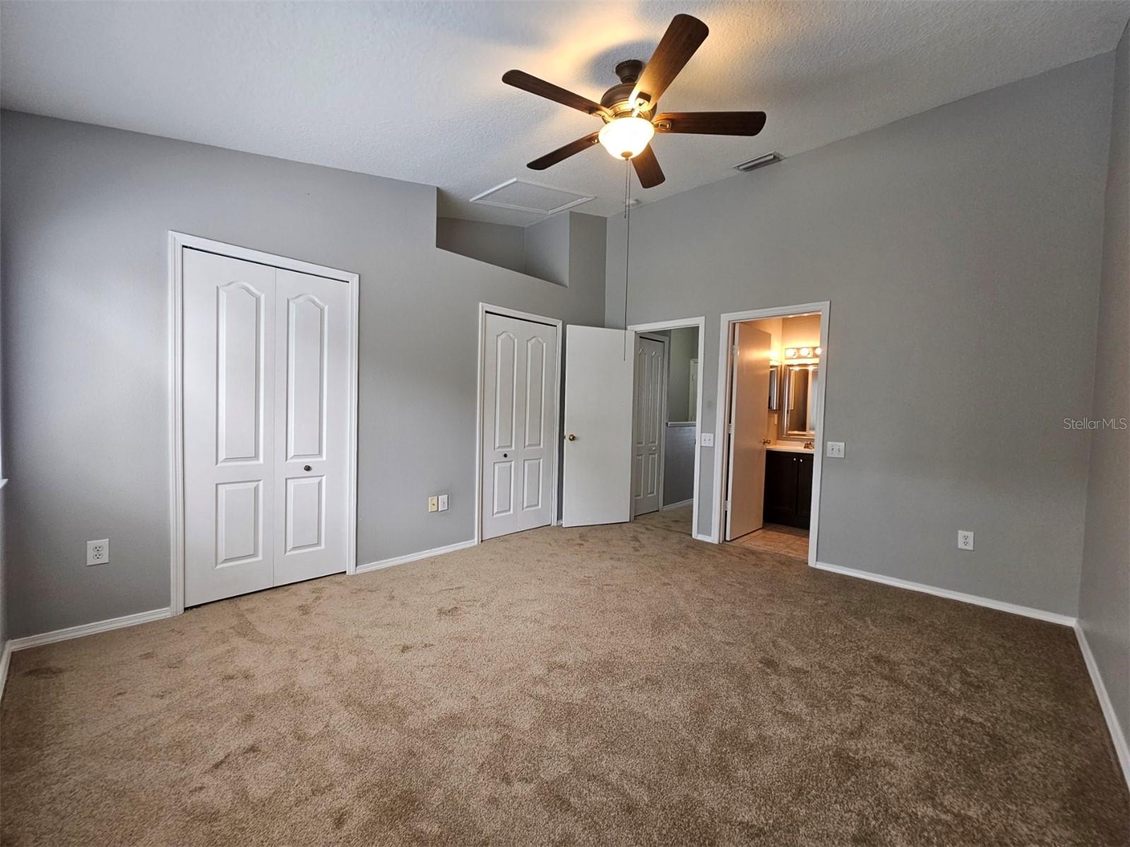 REGENCY KEY TOWNHOMES - Residential Lease
