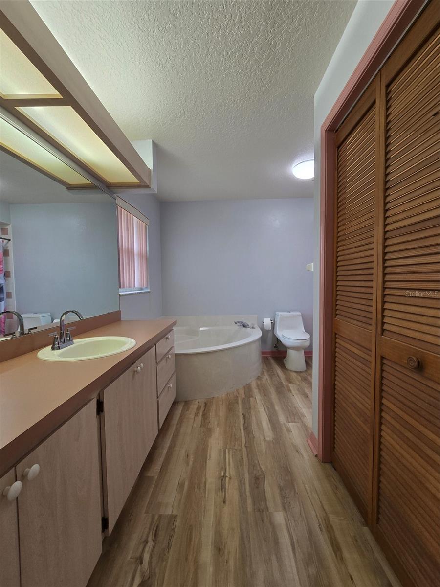 MARION OAKS UN 04 - Residential