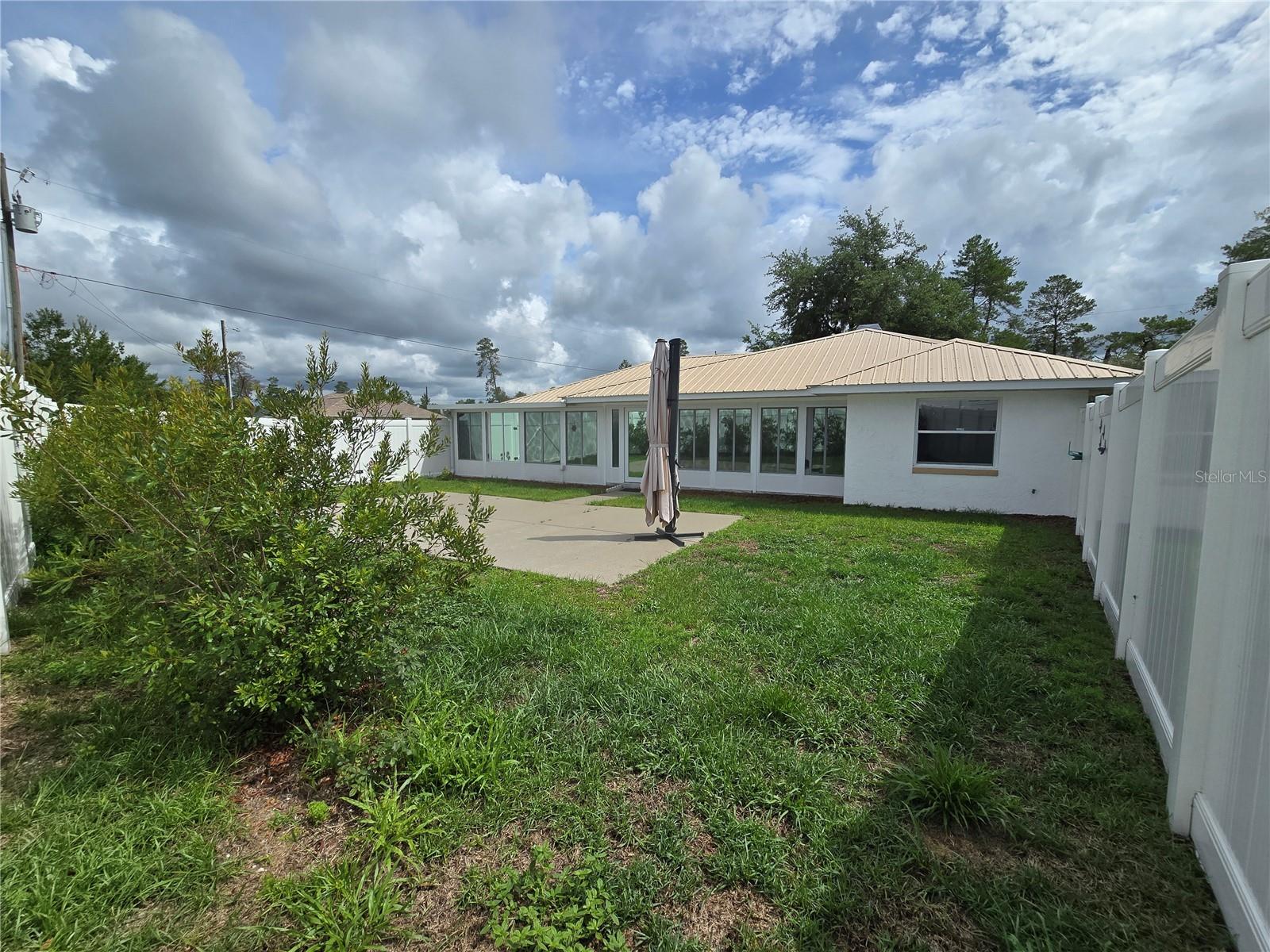 MARION OAKS UN 04 - Residential